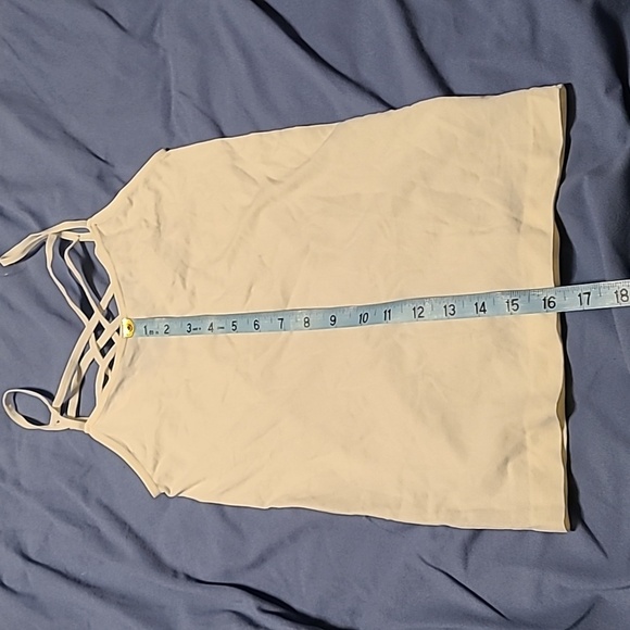 Energie Juniors women's cream medium cami top NWT - Picture 8 of 8